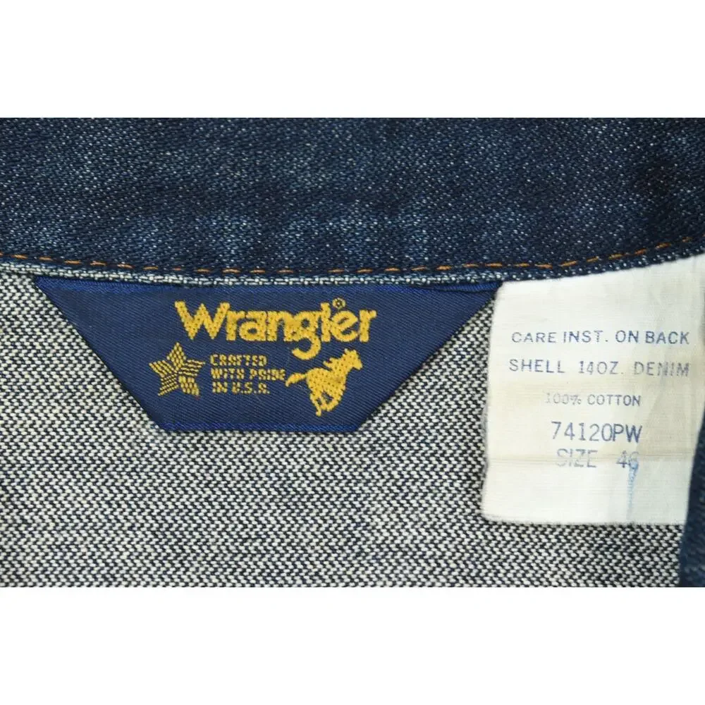 Vintage Wrangler Denim Trucker Jacket Mens 46 Blue 14oz Denim Button-Front USA